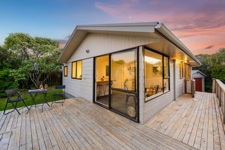 1 Iris Street Snells Beach_1