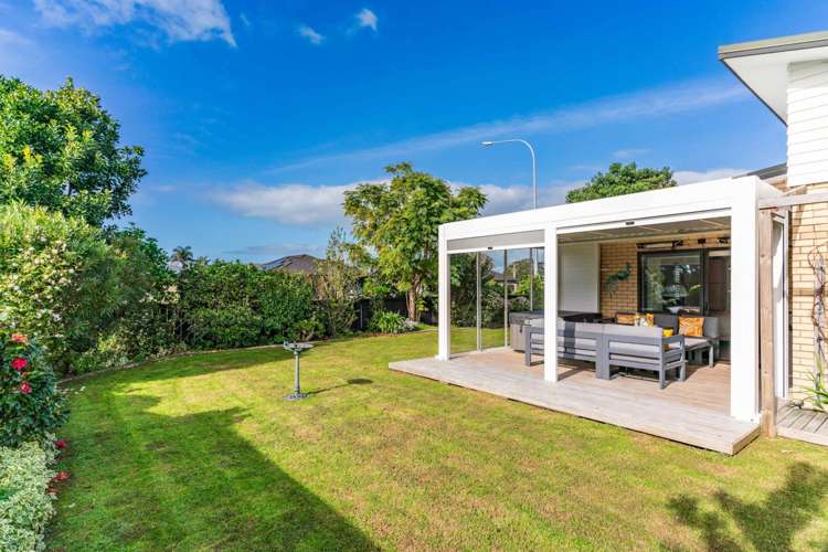 71 Pyle Road West One Tree Point_26