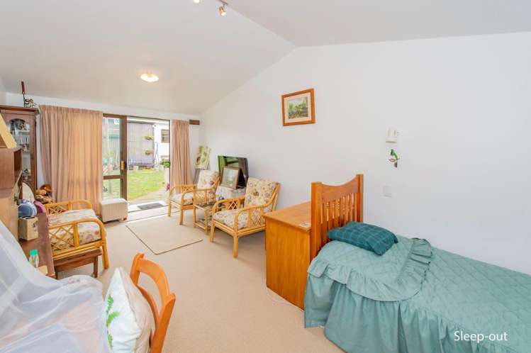 8 Saint James Street Southbridge_12