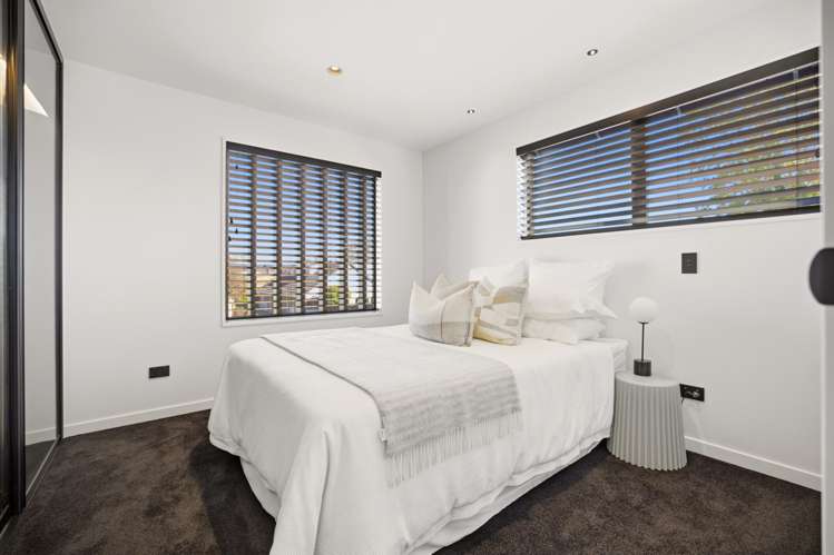 1/13 Baretta Street Somerfield_14