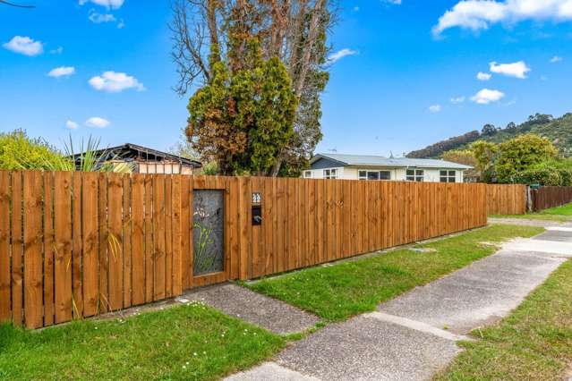 22 Fenruss Street Fairy Springs_1