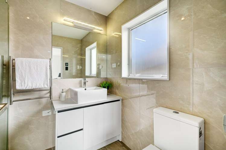 61 Tir Conaill Avenue Flat Bush_25