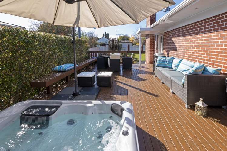 1/6 Cherry Road Bucklands Beach_2