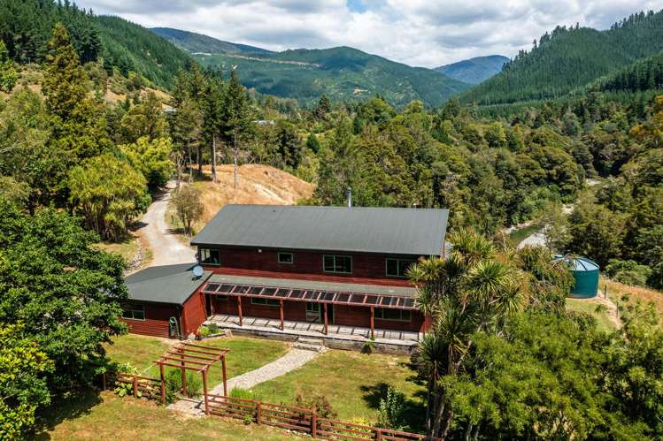 788 Wakamarina Road Havelock_1