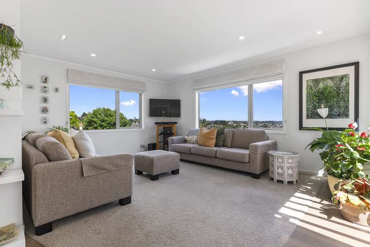 2/46 Sunset Road Unsworth Heights_9