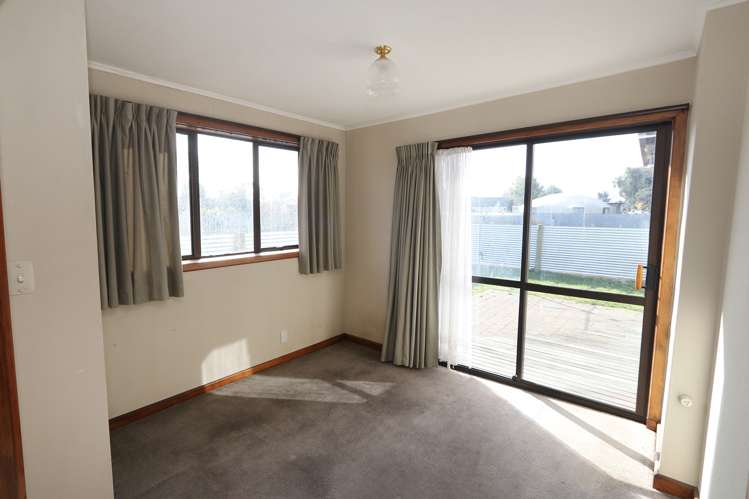 122 Alford Forest Road Allenton_5