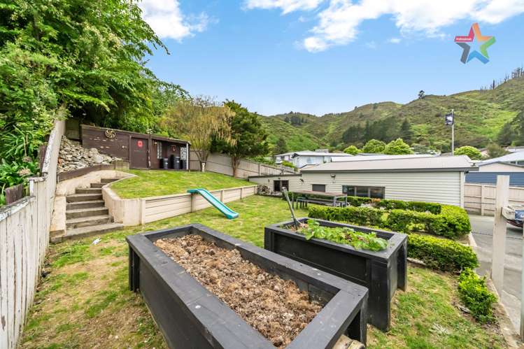 37 Castlerea Street Wainuiomata_15