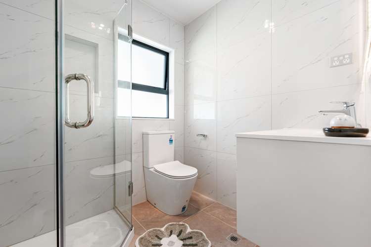 15B & 15D Renata Crescent Te Atatu Peninsula_9