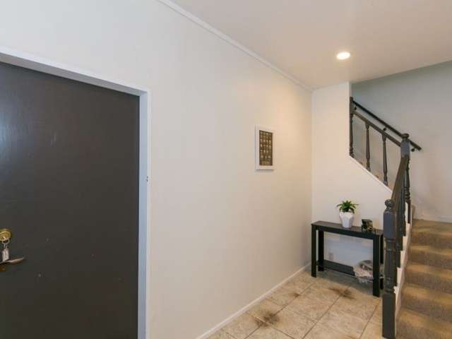 2/16 Orissa Crescent Broadmeadows_1