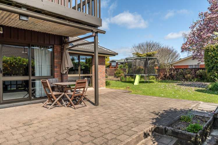 14 Cooper Place Chedworth_7