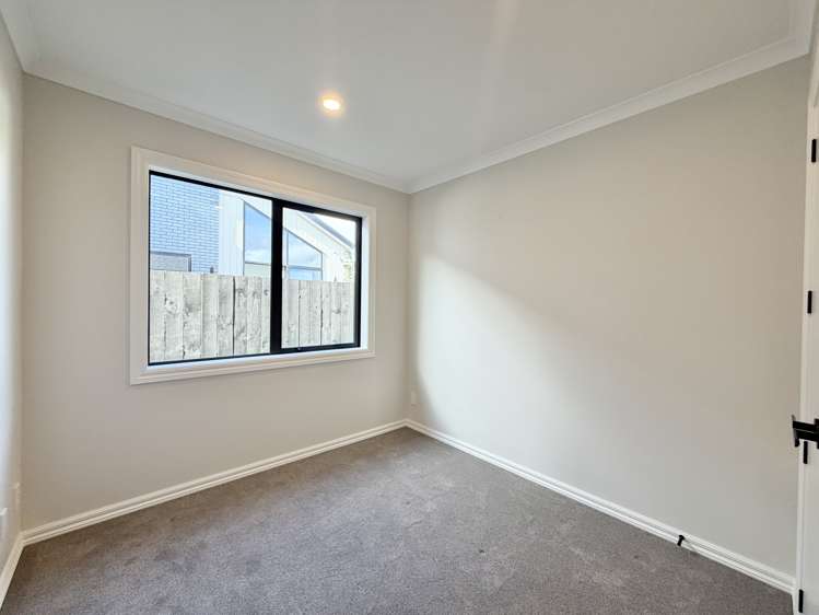 76 Tukutata Crescent Milldale_16