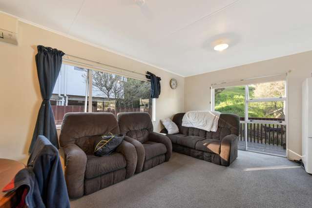 77B Toi Toi Street Toi Toi_1