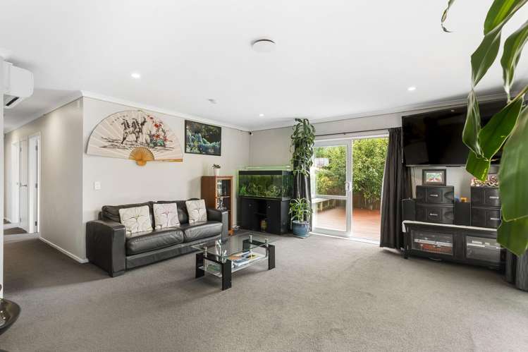 209A Waddington Drive Naenae_4