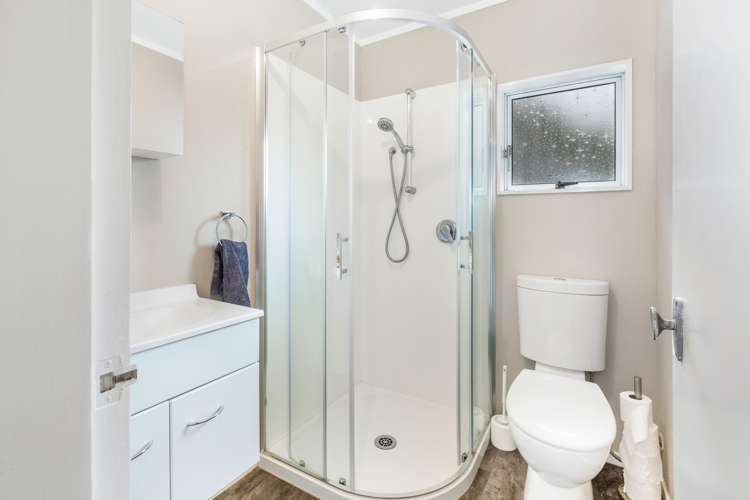 8 Venus Place Whitby_17