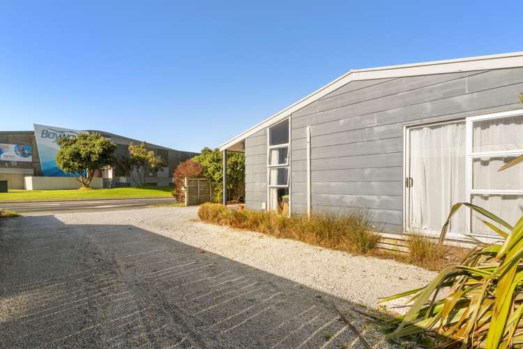 4 Gloucester Road Mt Maunganui_11