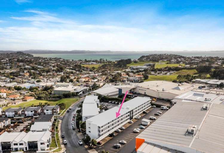 320/17 Link Crescent Stanmore Bay_15