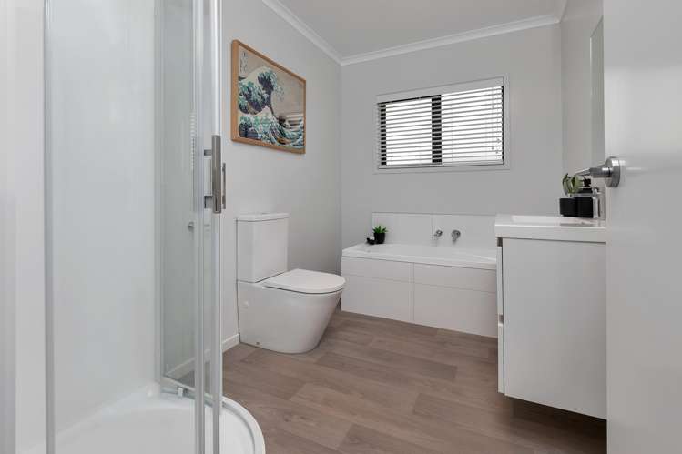 4 Royal St Annes Drive Te Kamo_13