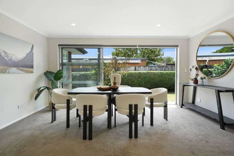 12 Isobel Road Greenhithe_7