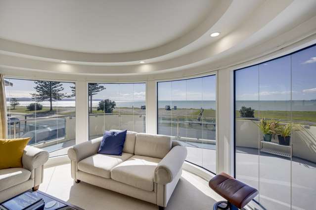 24 The Esplanade Westshore_2