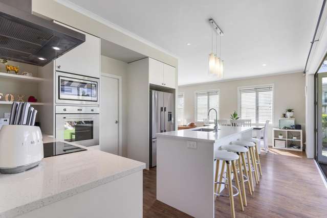 6 Turua Rise Karaka_2