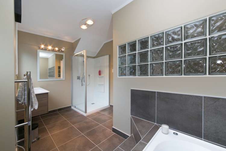 26 Laingfield Terrace Laingholm_14