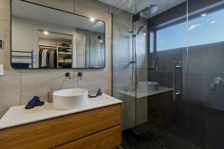 97 Spur Ridge Rise Jacks Point_18