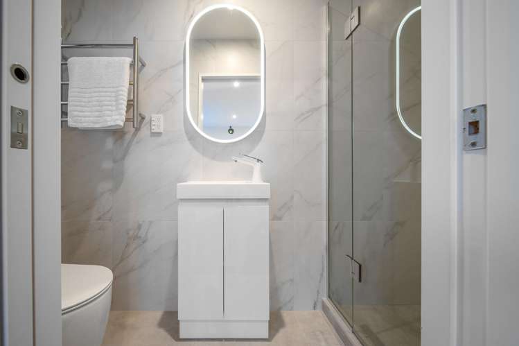 26A Trojan Crescent New Lynn_15