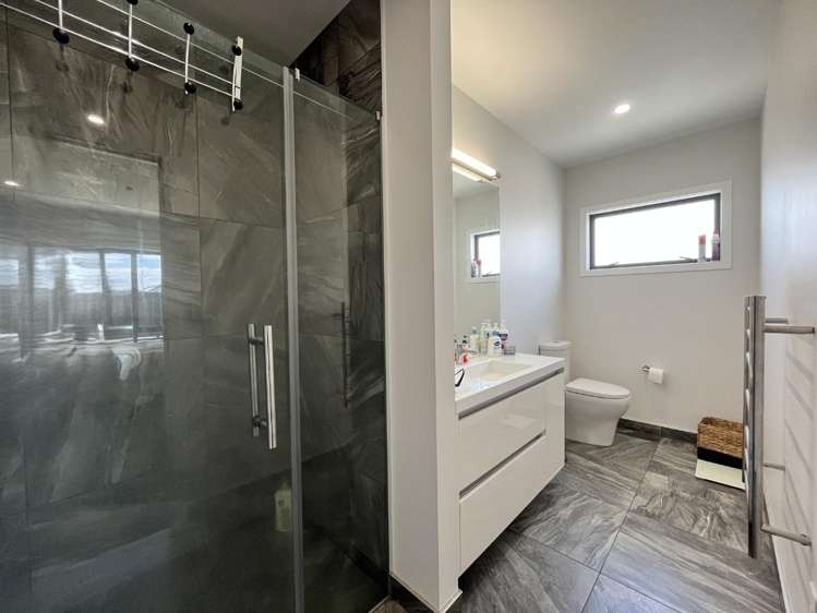 4 Hikawera Drive 10481_8