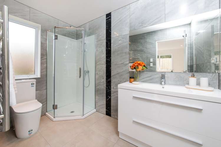 4 Ti Kouka Place Te Atatu Peninsula_12