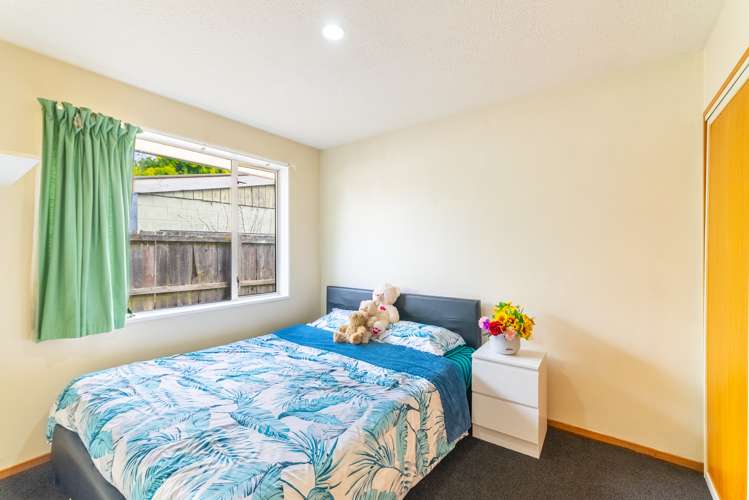 2/19 Branston Street Hornby_13