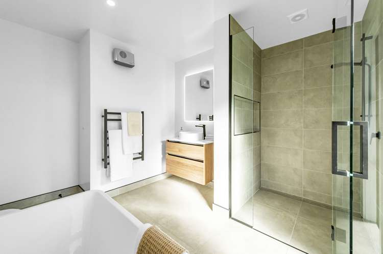 145 Verdeco Boulevard Lincoln_22