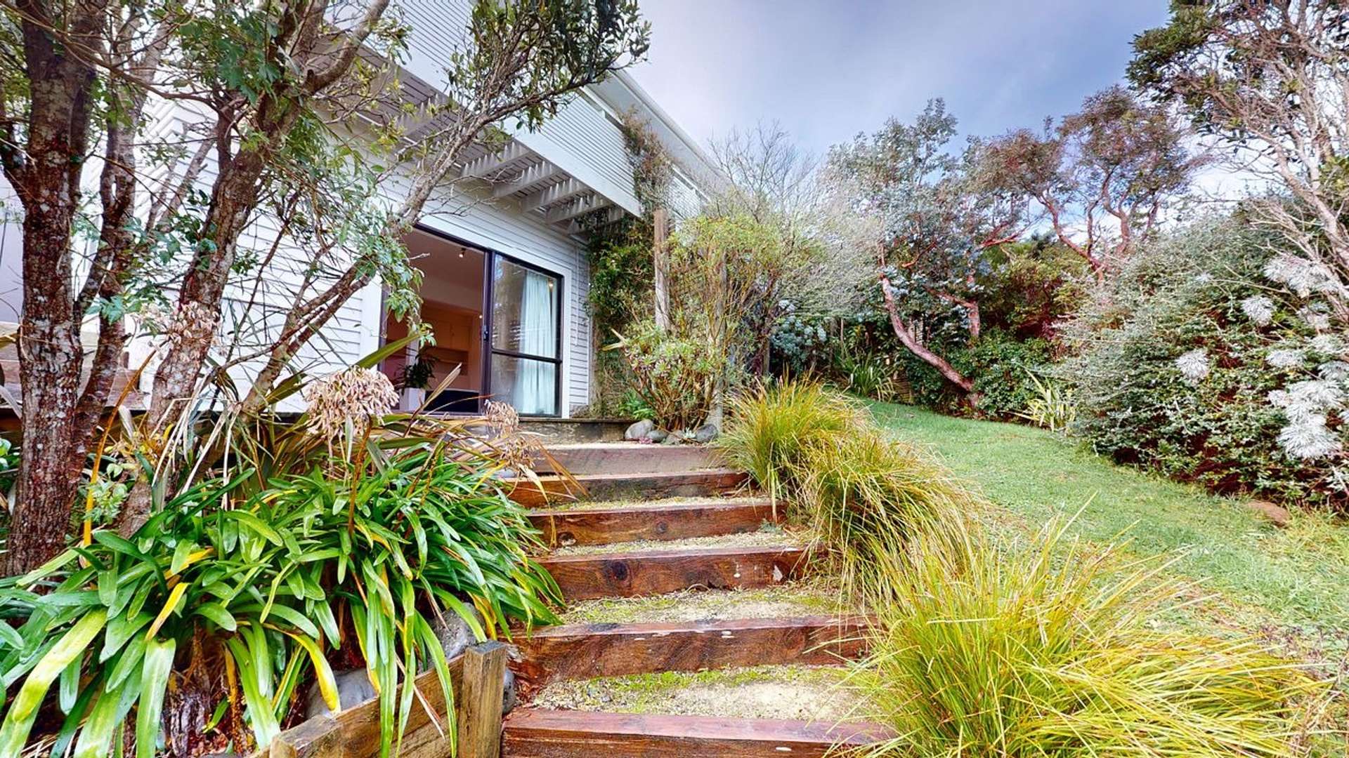 1A Bedford Street 1320_0