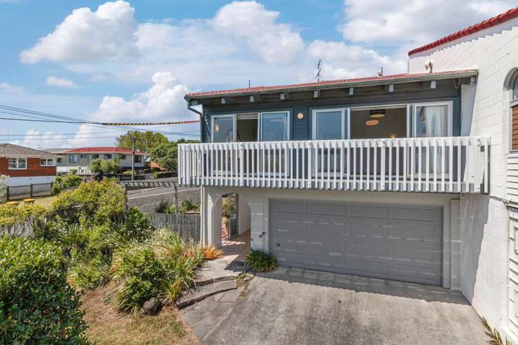 1/19 Westwell Road Belmont_1