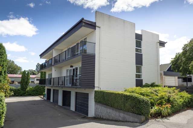 1,2,3,4/51 Winter Street Ashburton_1