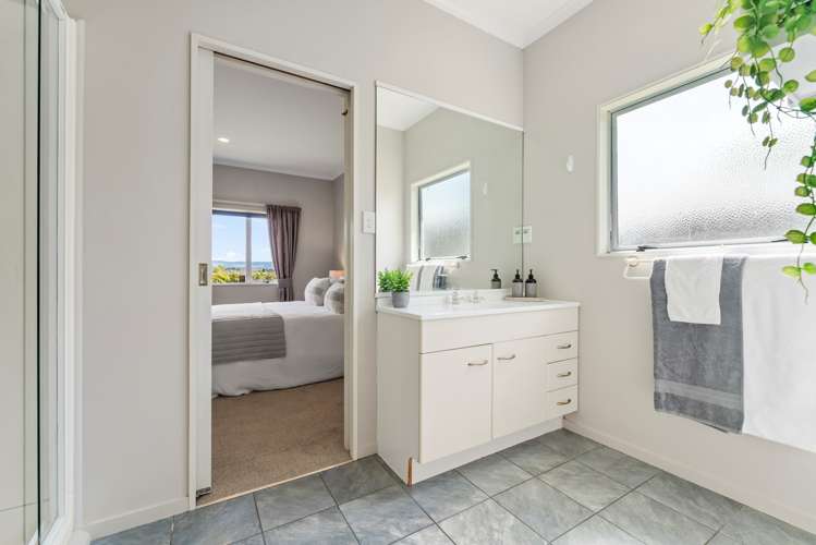 38 Sapphire Drive Hairini_12