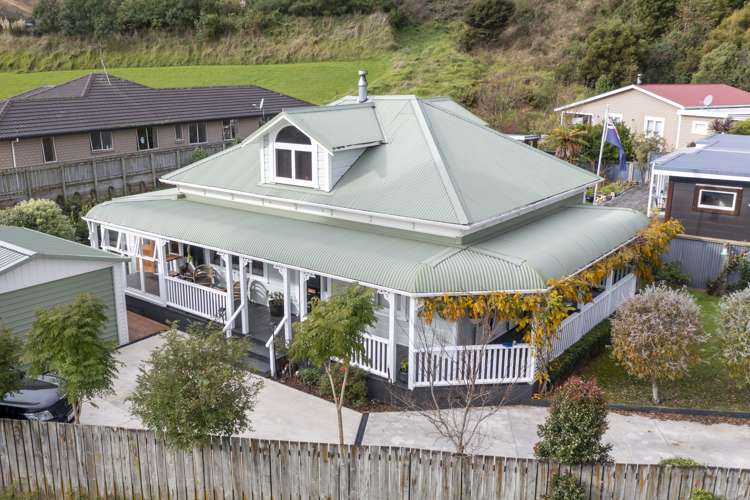 5 Poneke Drive Waikanae_5