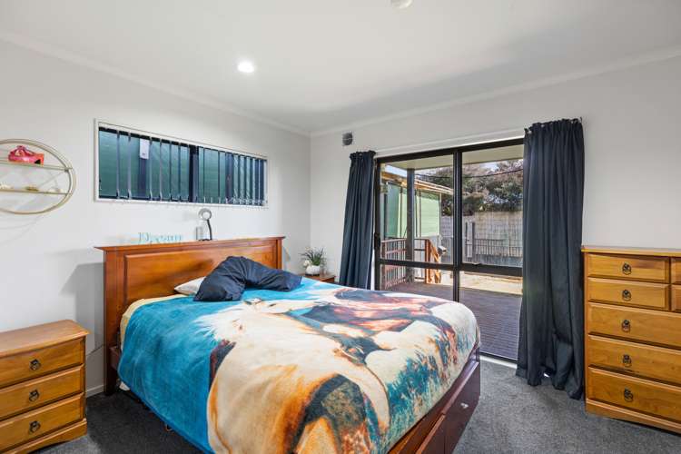 66 Village Park Drive Welcome Bay_30