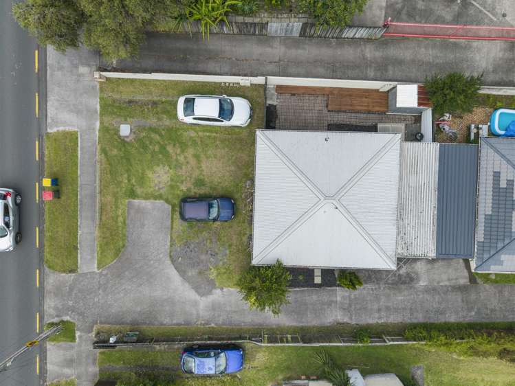 1/4046 Great North Road Glen Eden_19