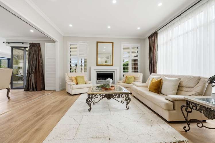 15B Regis Lane Flat Bush_12