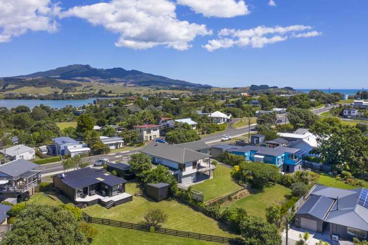 26 Main Road Raglan_23