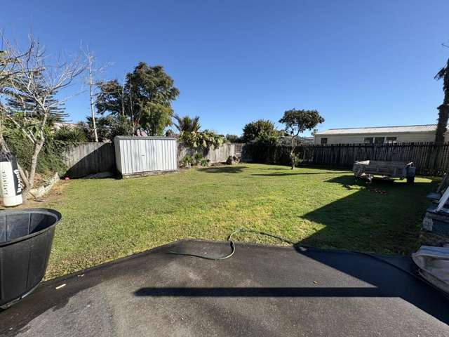 40 Beazley Crescent 2033_2