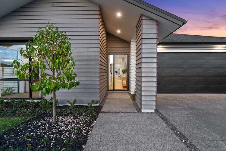 33 Pohutukawa Parade Riverhead_24