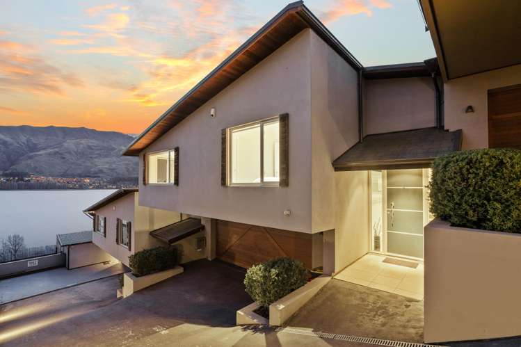 2/124 Lismore Street Wanaka_18