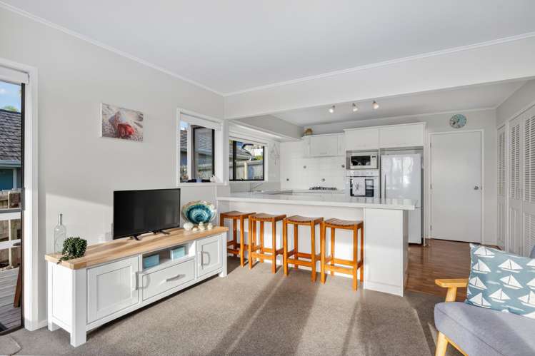 952B Whangaparaoa Road Manly_10