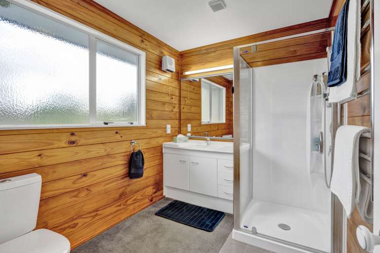 54 Karina Road Merrilands_33