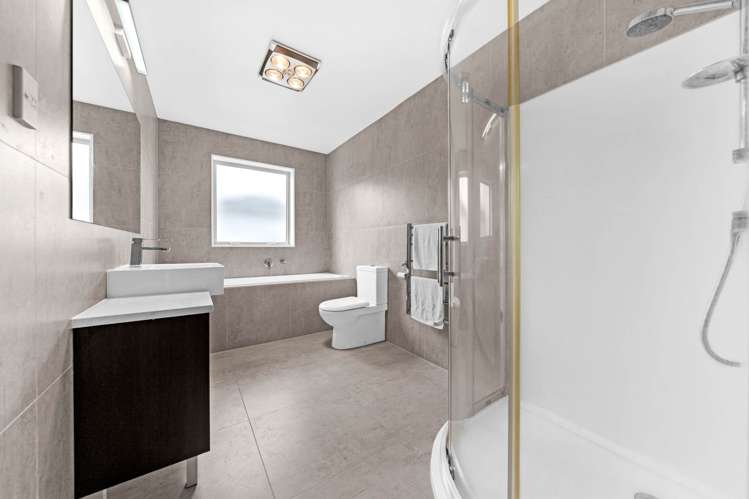 10 Puoro Street Flat Bush_38