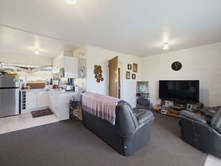1/324 Rewi Street_2