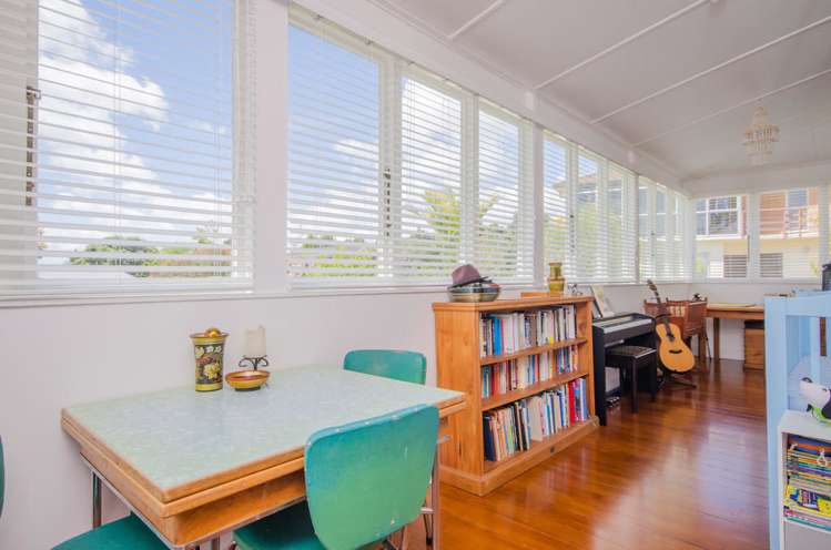 7 Miltonia Avenue Te Atatu South_10