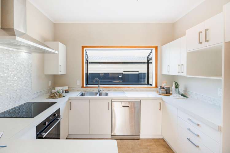 184 South Street Feilding_13