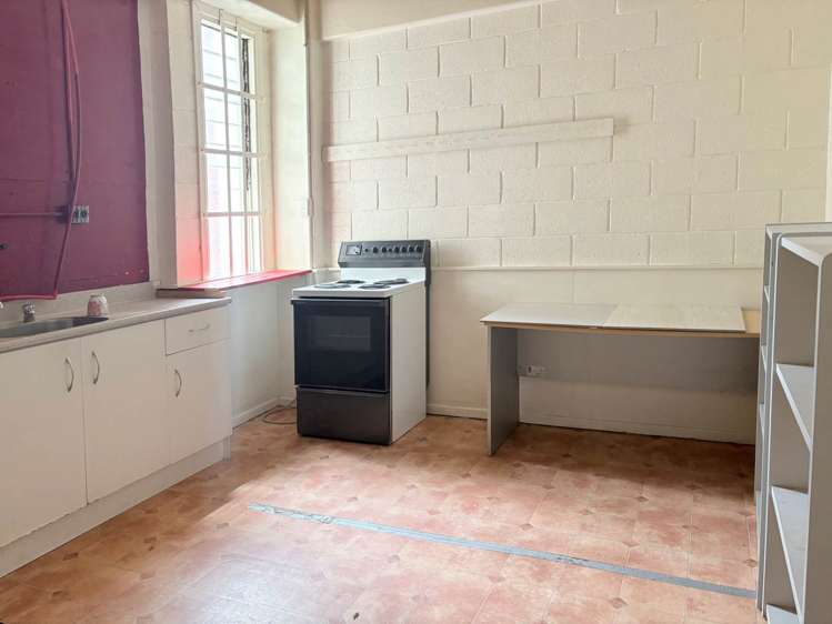 Unit 12/100 Queens Road Panmure_5